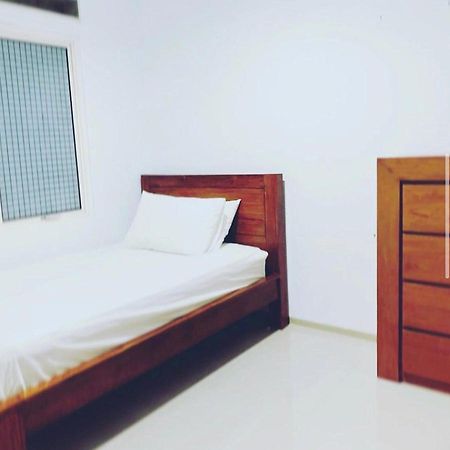 Imah Dago Villa - Budget Staycation Villa In Бандунг Экстерьер фото