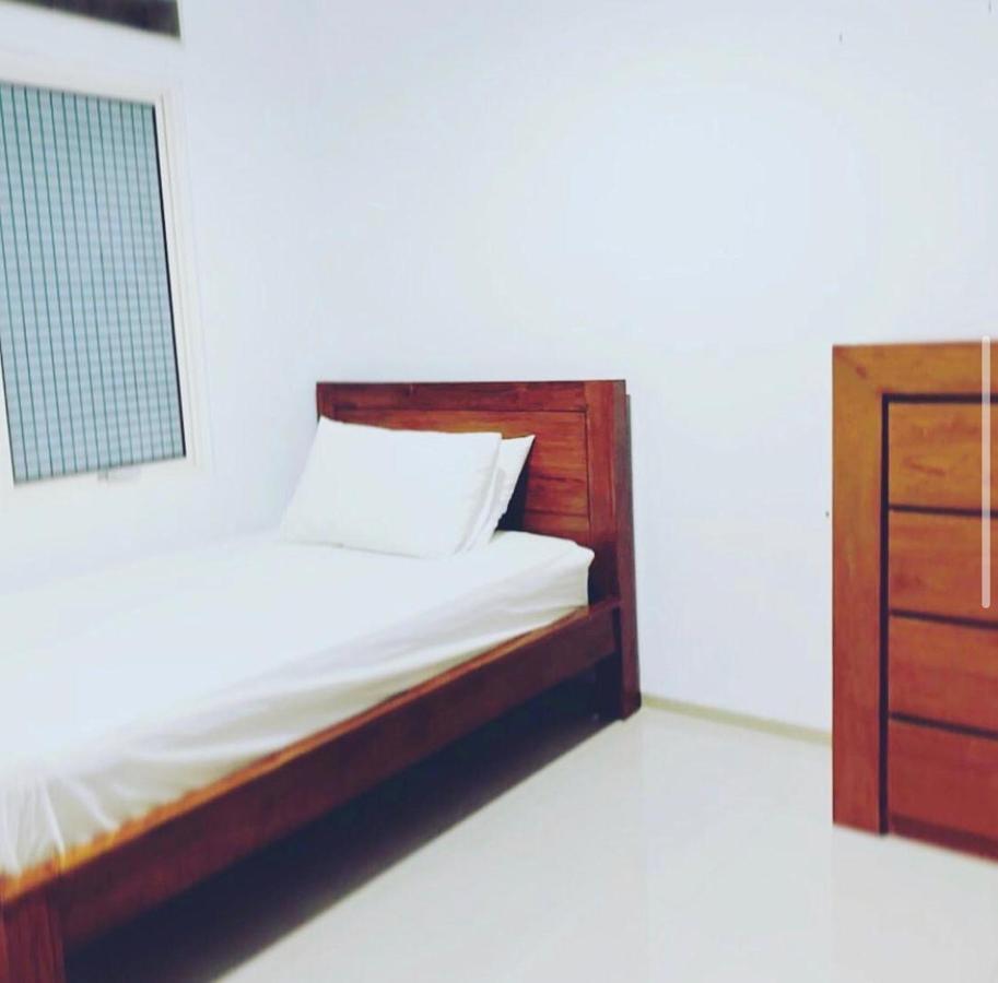 Imah Dago Villa - Budget Staycation Villa In Бандунг Экстерьер фото